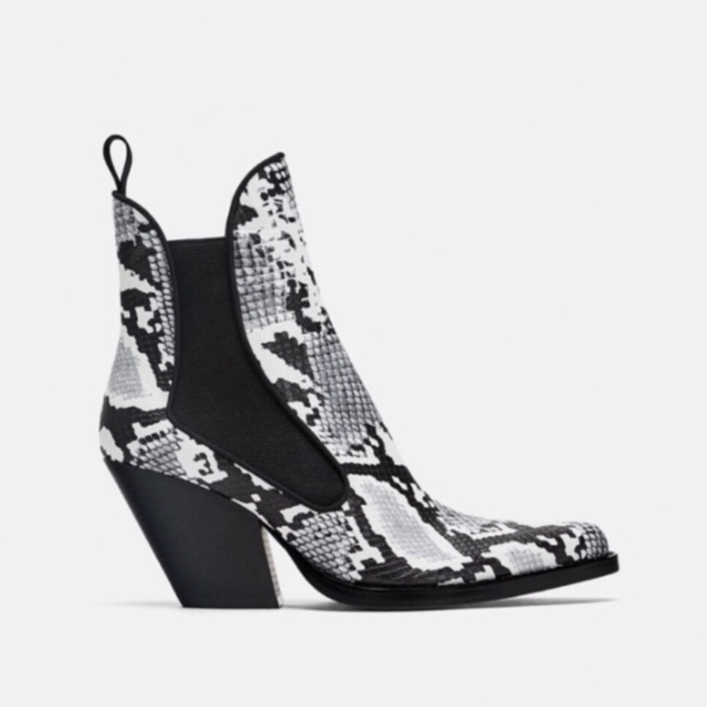 NWT Zara Snake Cowboy Ankle Booties